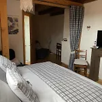 Guest house Le Nid De Cigognes 3*