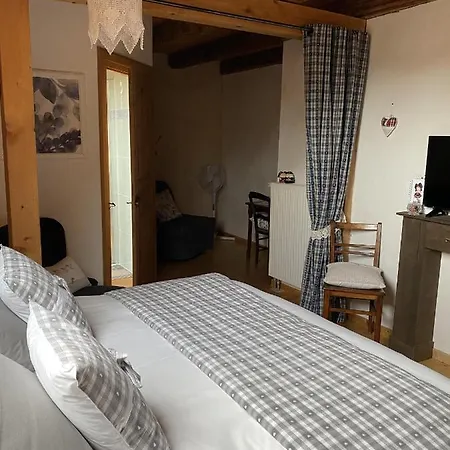 Maison d'hôtes Le Nid De Cigognes 3*