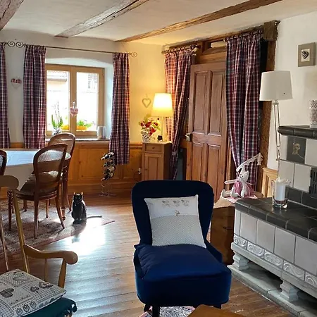 Le Nid De Cigognes 3*